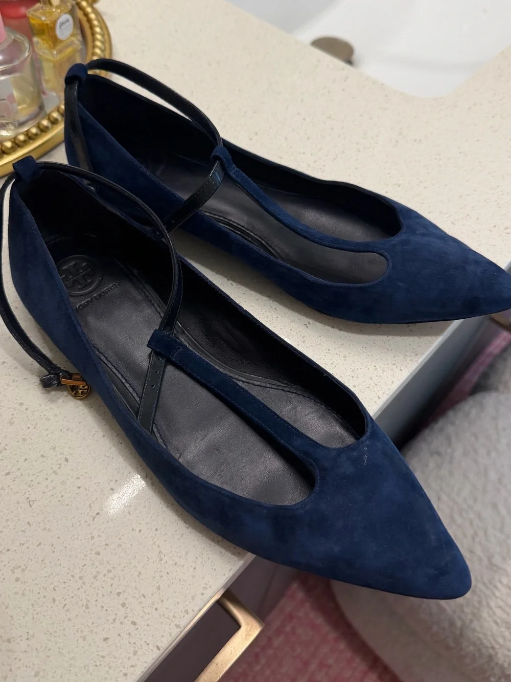 Tory Burch Black Pointed T-Strap Suede & Patent Flat